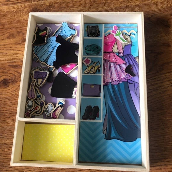 Barbie wood paper doll set - Picture 5 of 5